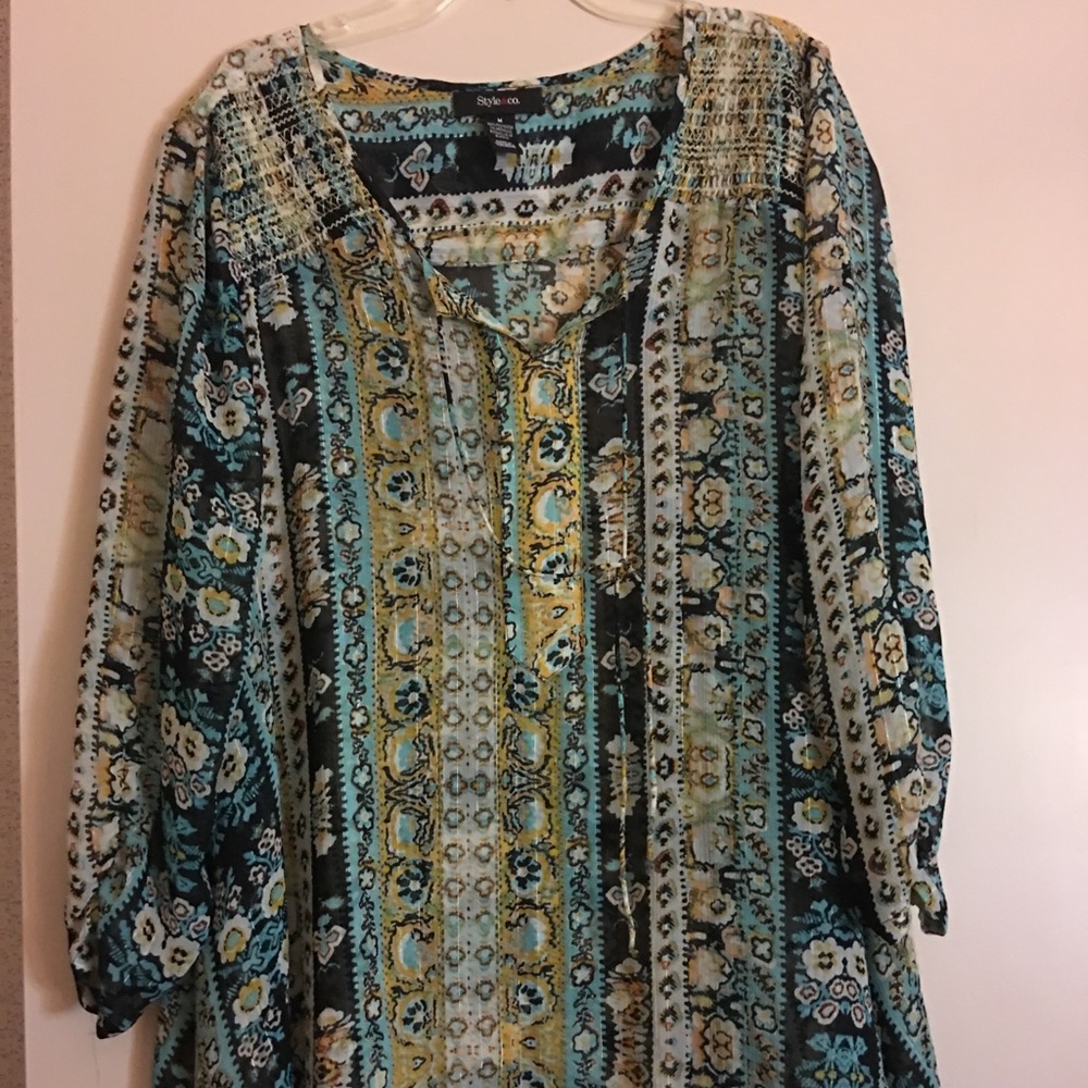 Boho shear floral blouse
